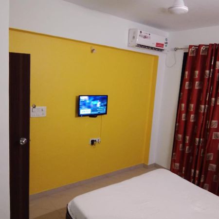 Hotel Nandanvan By Royal Stay 罗纳瓦拉 外观 照片